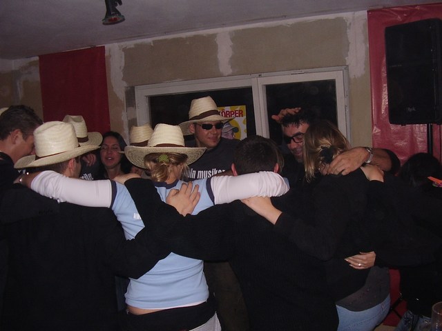 Image 52 of 59  -  52 kB